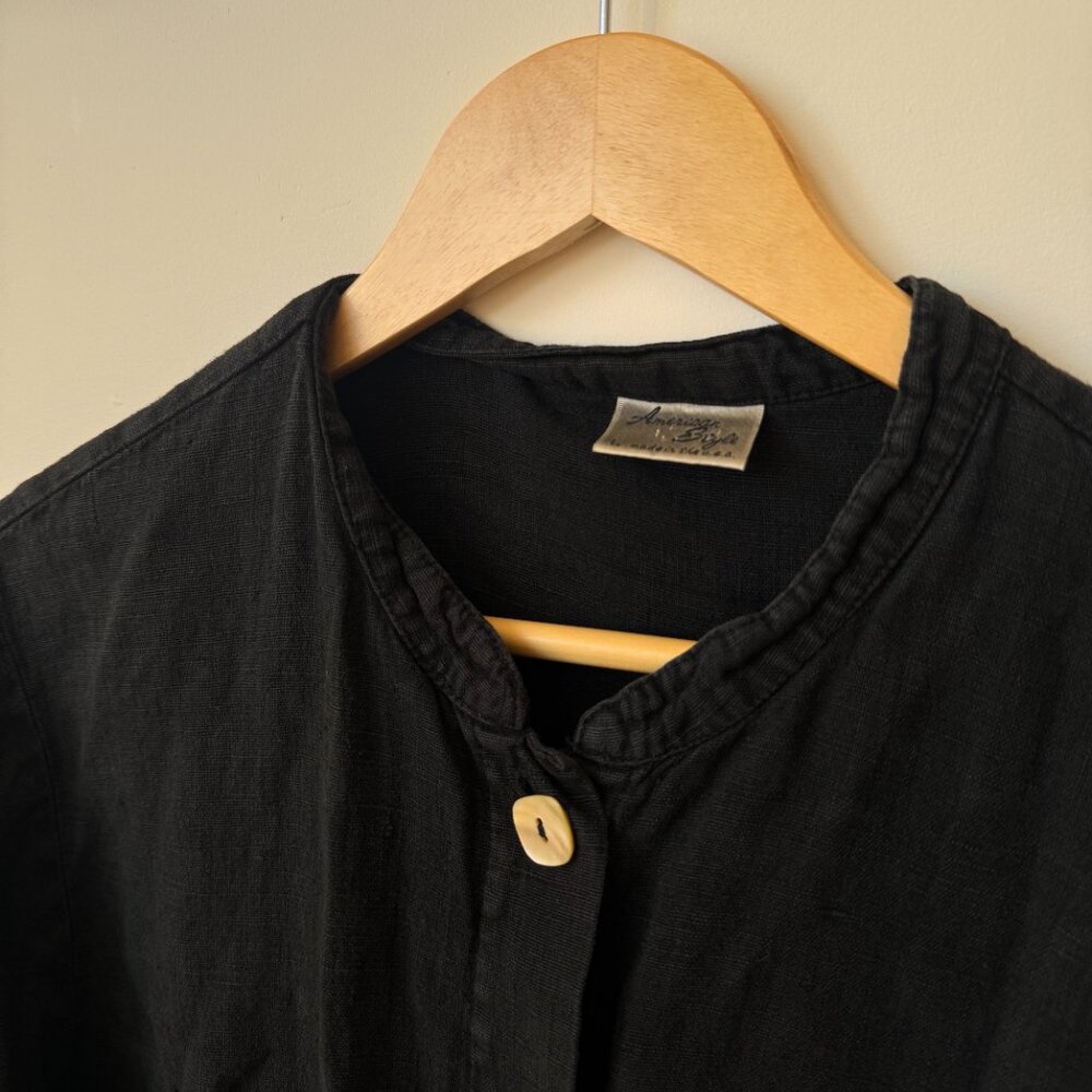 Vintage Linen Black Shirt with Shell Buttons